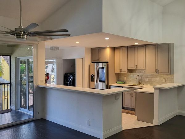 2121 S Ocean Boulevard, Unit 604, Pompano Beach, FL 33062