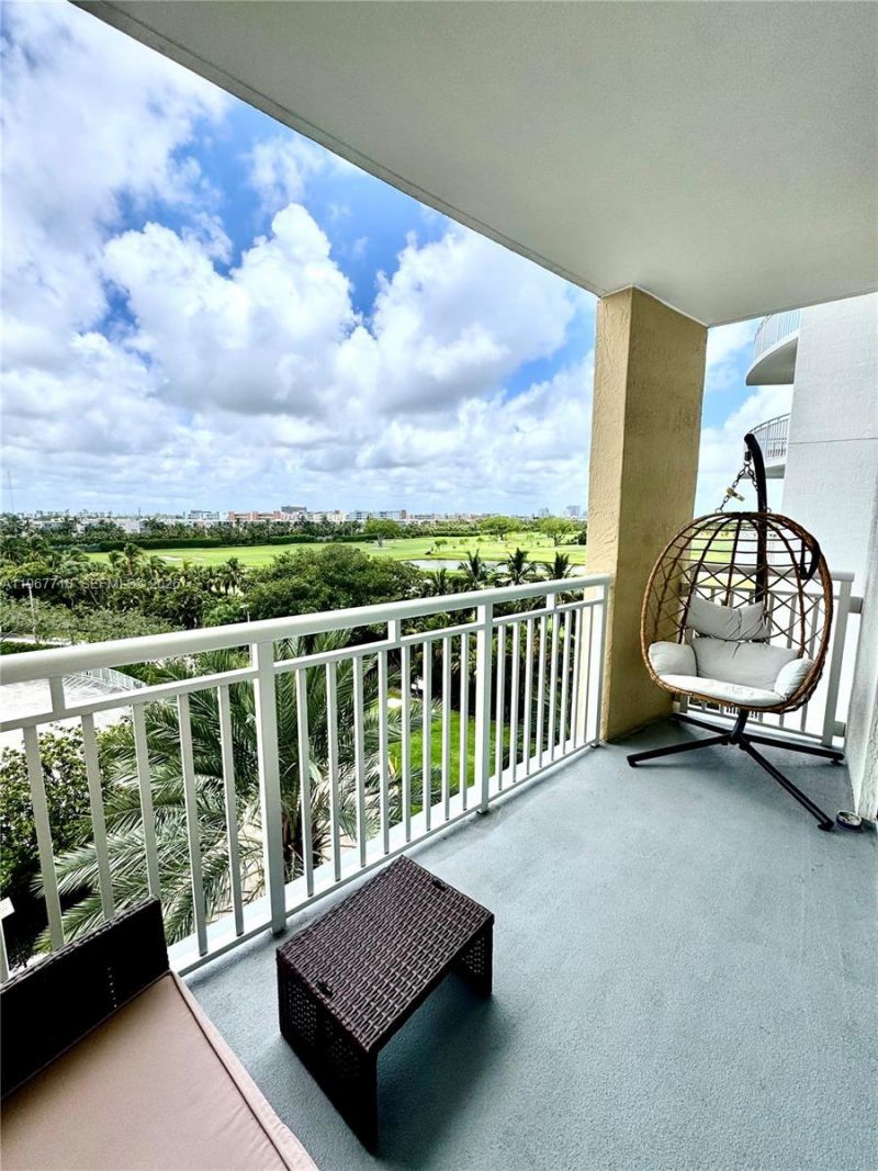 1745 E Hallandale Beach Blvd , Unit 501W, Hallandale Beach, FL 33009 Photo