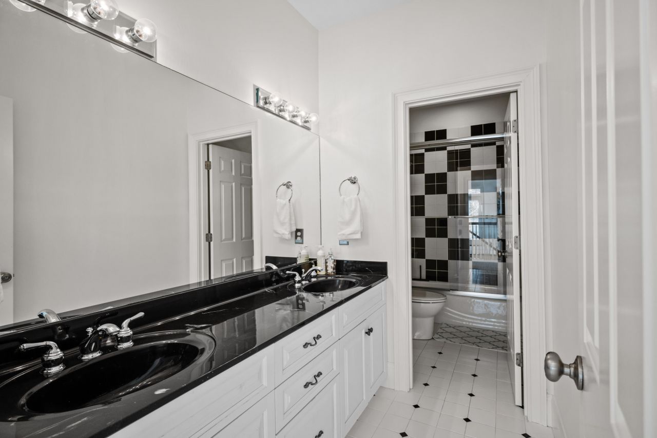 3600 Henrietta Hartford Road Photo 42