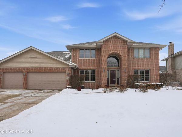 17050 Kerry Avenue, Orland Park, IL 60467