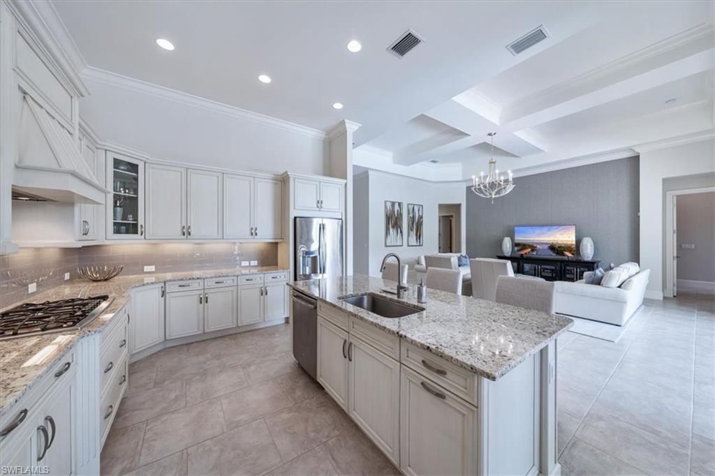 28854 Blaisdell Dr, Naples, FL 34119 Photo