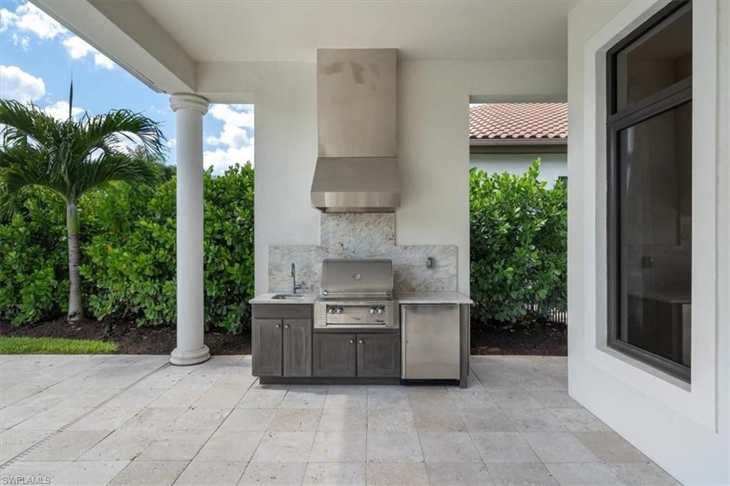 28854 Blaisdell Dr, Naples, FL 34119 Photo