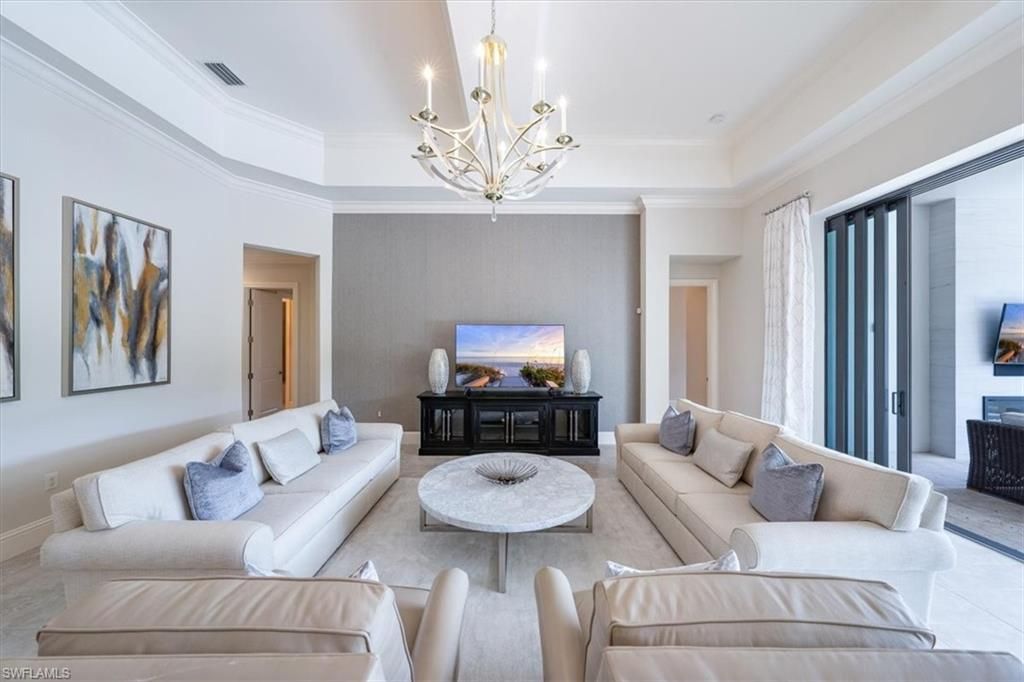 28854 Blaisdell Dr, Naples, FL 34119 Photo