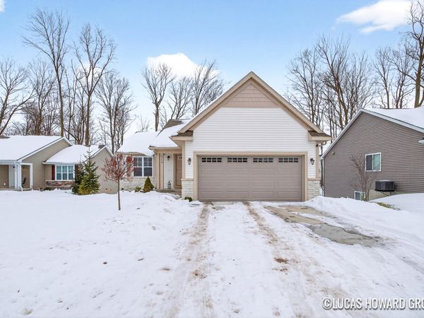 6520 Cherry Mead Court, Caledonia, MI 49316