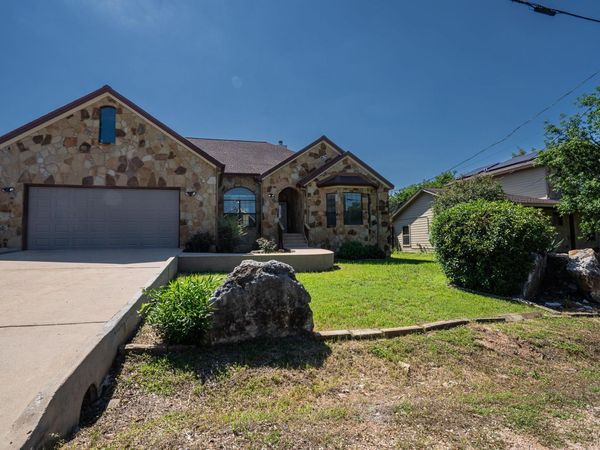 2102 Crazyhorse PASS, Austin, TX 78734