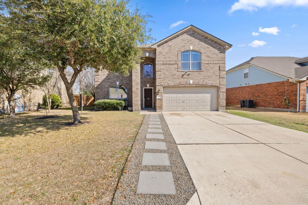 320 Lone Star Blvd, Hutto, TX 78634 Main Photo
