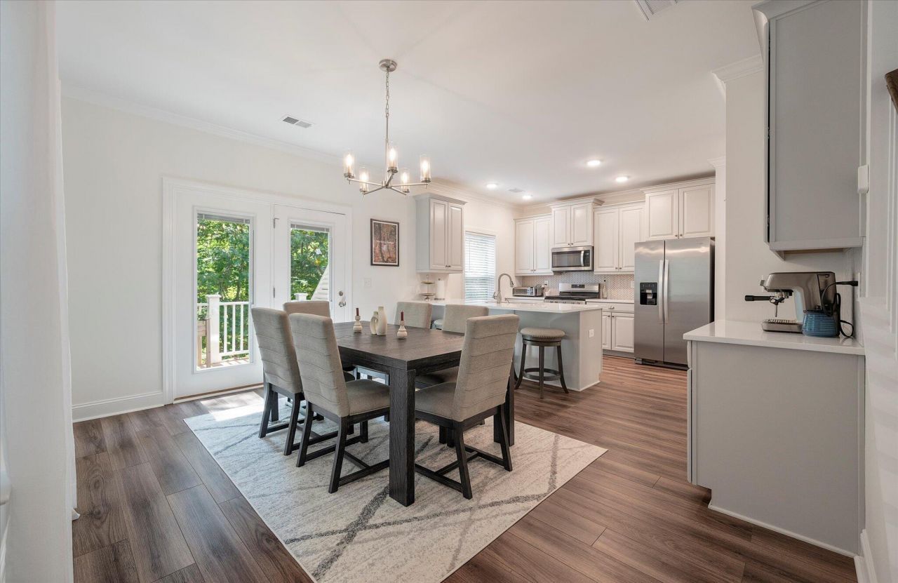 1418 Widows Court Photo 11