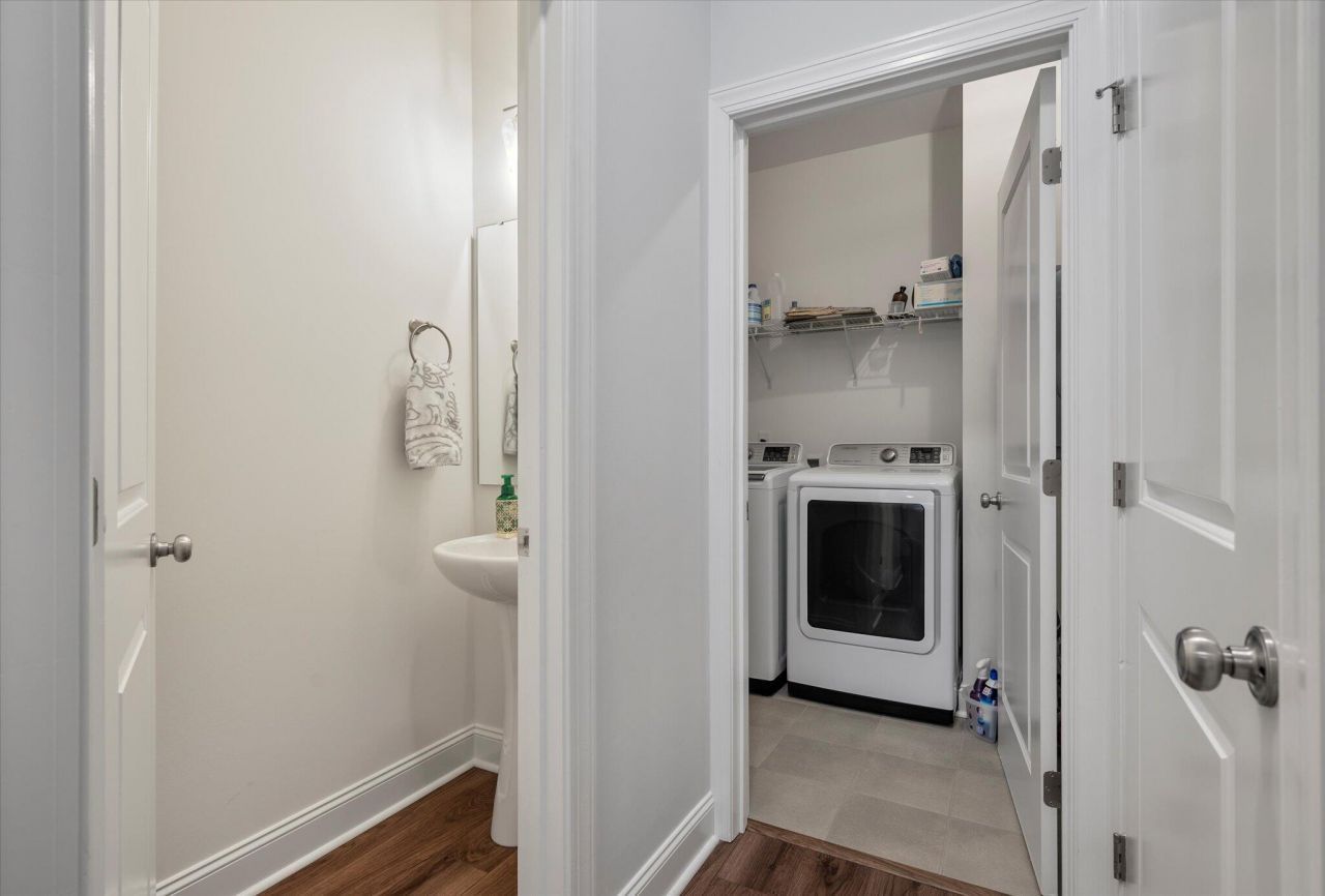 1418 Widows Court Photo 16