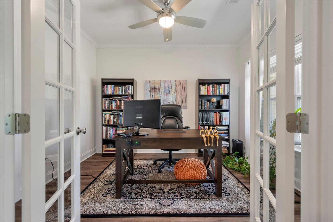 1418 Widows Court Photo 6