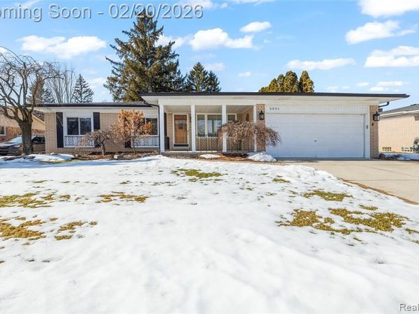 5091 Blair Drive, Troy, MI 48085