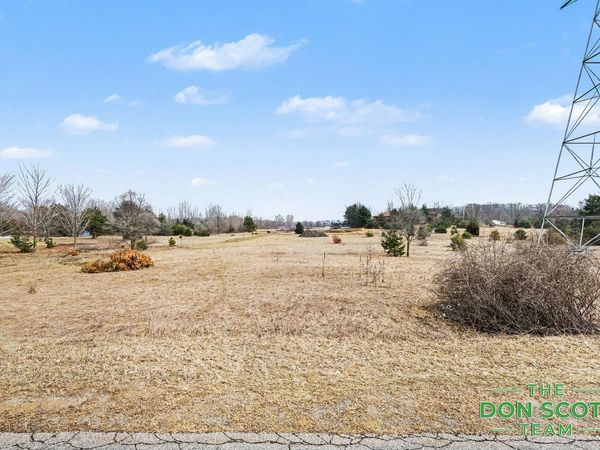 15680 Tyrone Avenue, Kent City, MI 49330