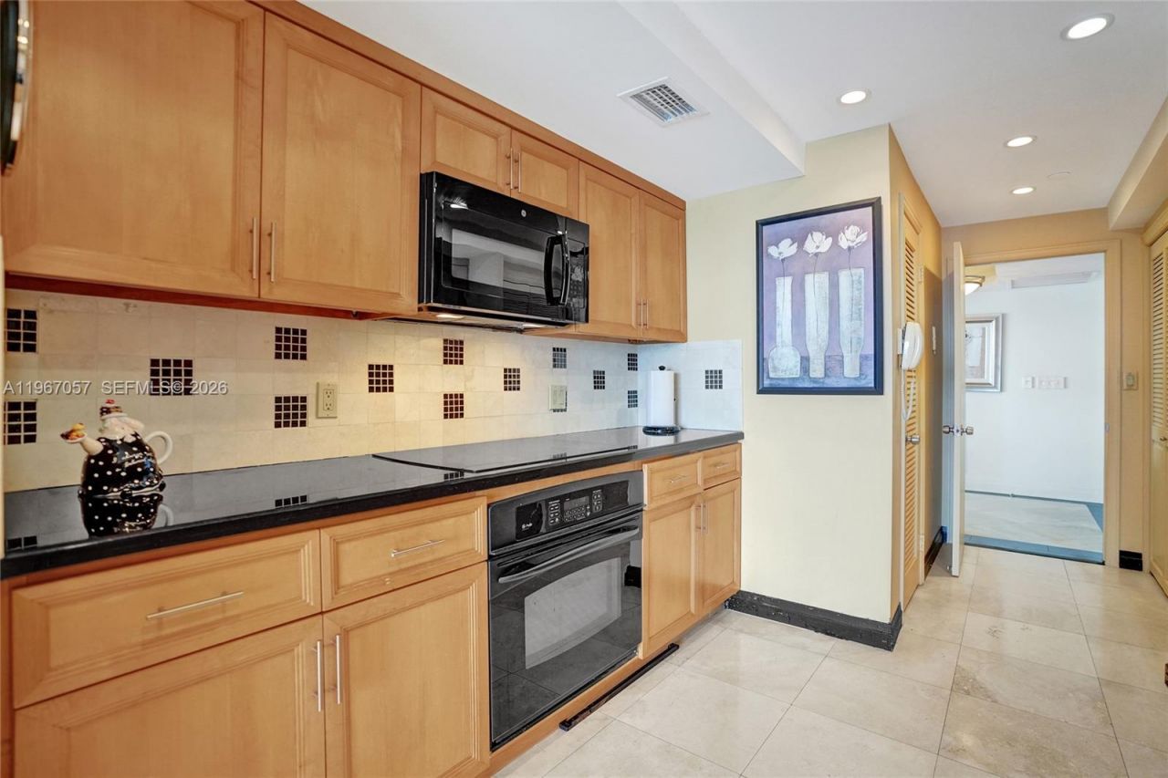 11113 Biscayne Blvd, Unit 1757, Miami, FL 33181 Photo