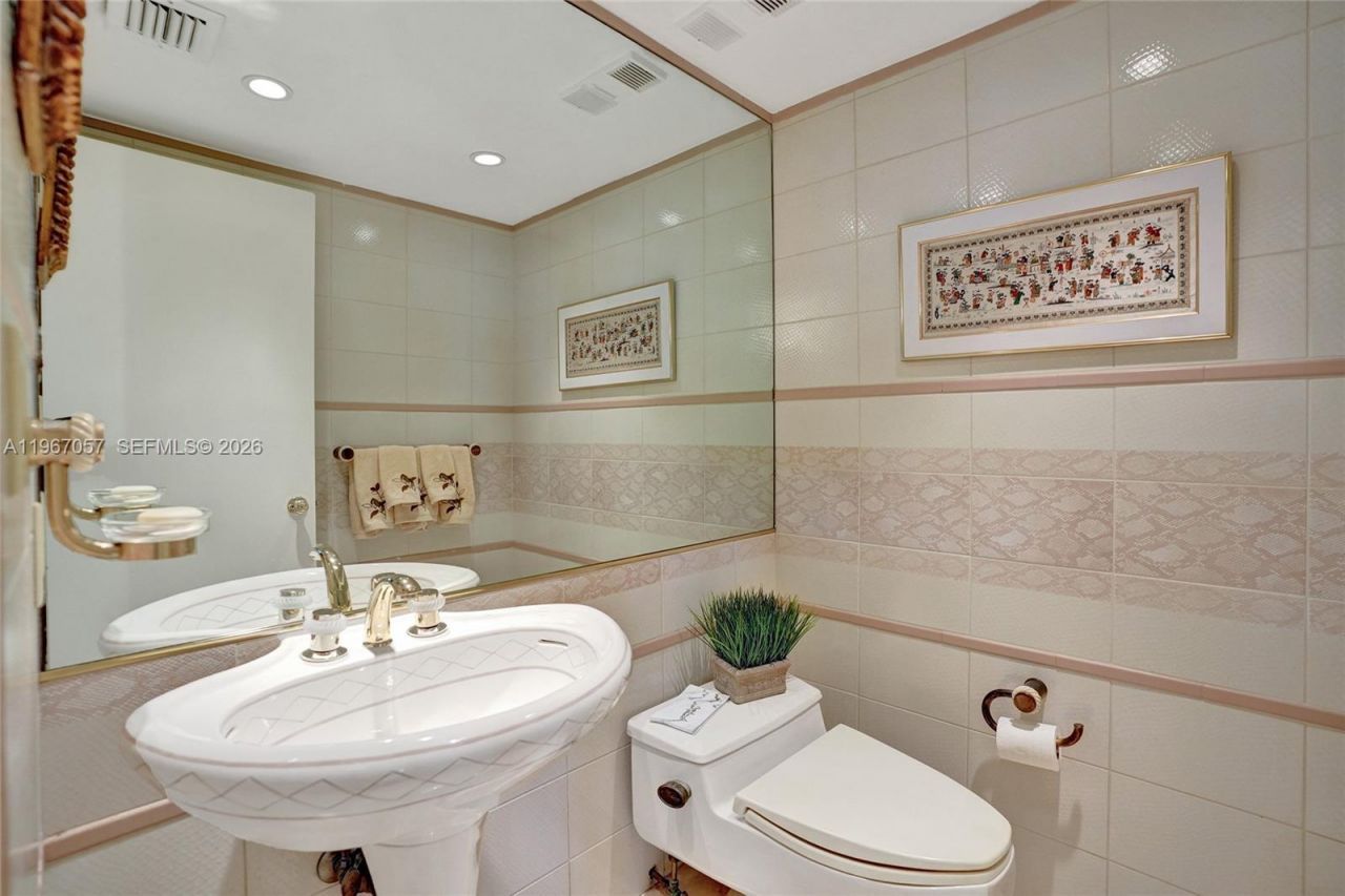 11113 Biscayne Blvd, Unit 1757, Miami, FL 33181 Photo