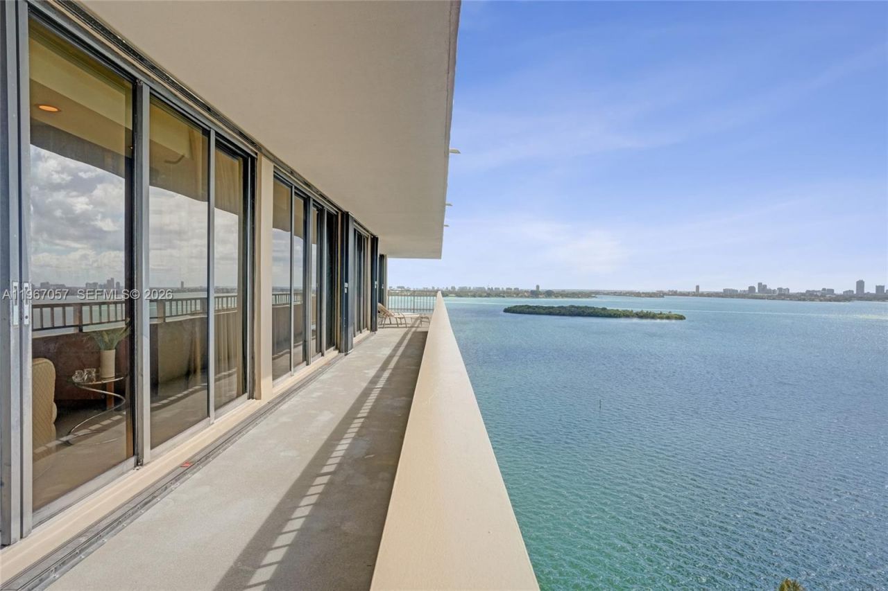 11113 Biscayne Blvd, Unit 1757, Miami, FL 33181 Photo