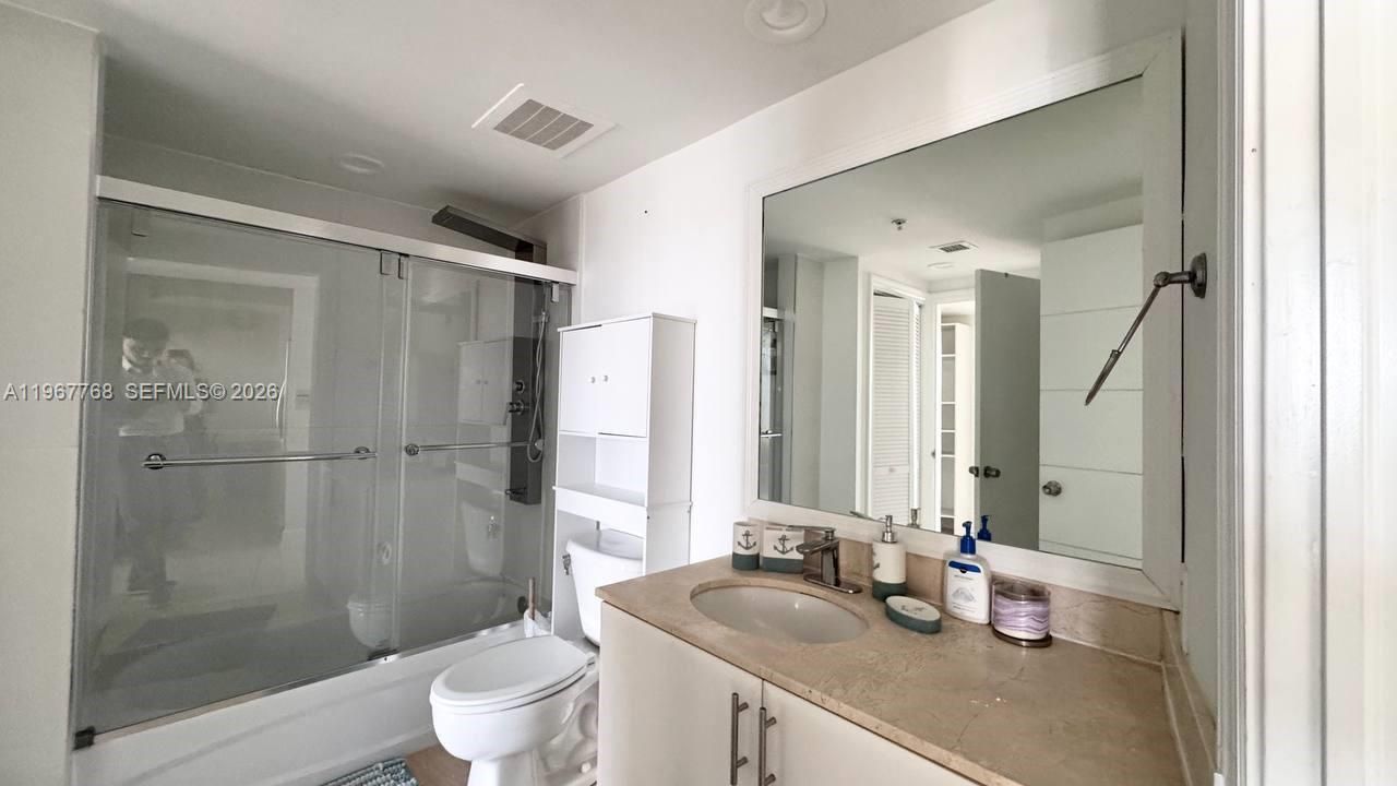 1750 N Bayshore Dr, Unit 1810, Miami, FL 33132 Photo