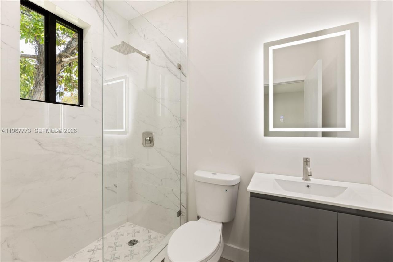 6852 NW 4 Ave , Miami, FL 33150 Photo