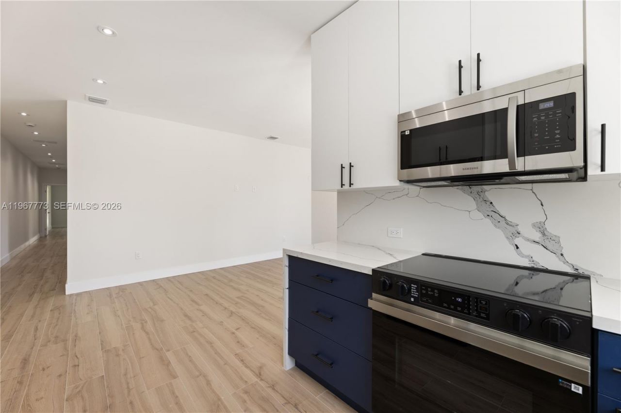 6852 NW 4 Ave , Miami, FL 33150 Photo