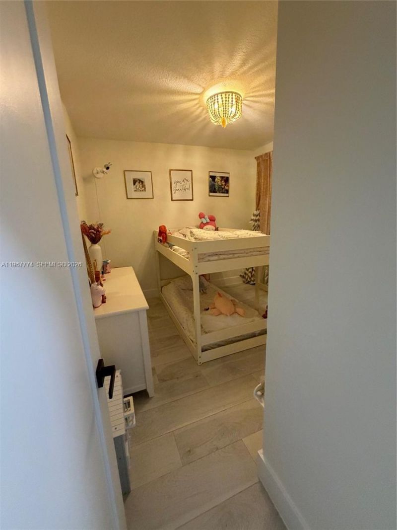 11536 NW 43rd Ter, Doral, FL 33178 Photo