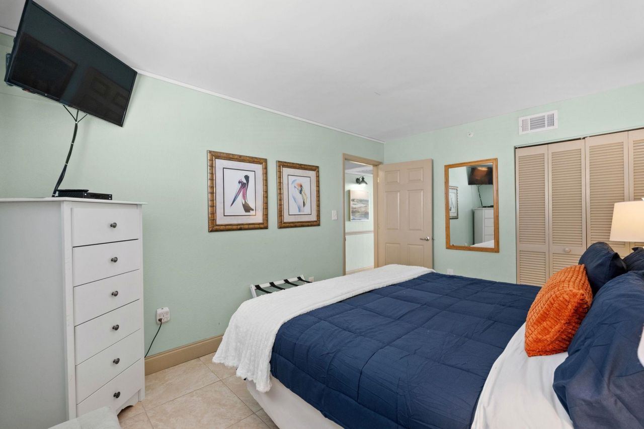 2310 N Ocean Blvd. Photo 25