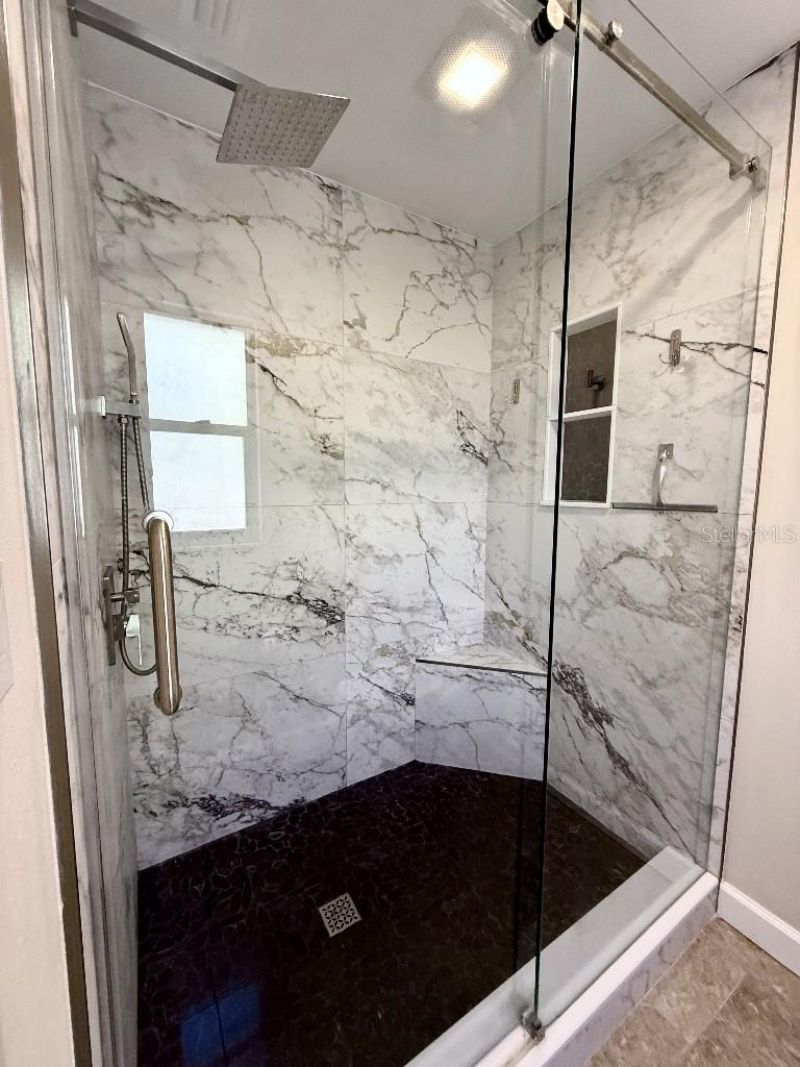 2563 Knotty Pine Way, Clearwater, FL 33761 Photo