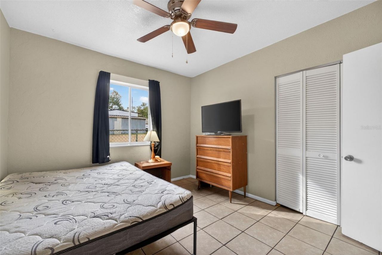 39243 Lizabeth Circle, Zephyrhills, FL 33542 Photo