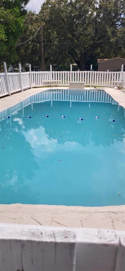 39243 Lizabeth Circle, Zephyrhills, FL 33542 Photo