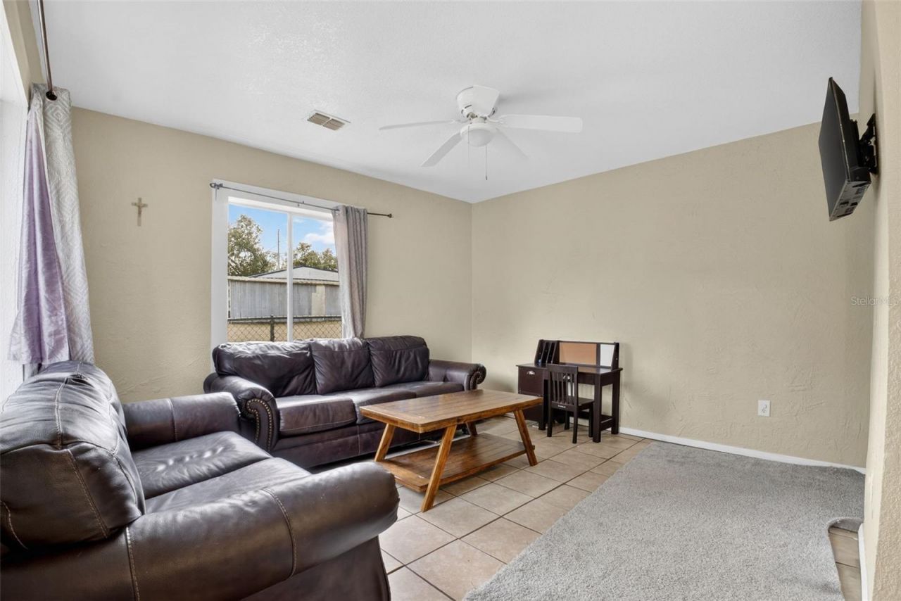 39243 Lizabeth Circle, Zephyrhills, FL 33542 Photo