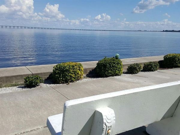 19029 US HIGHWAY 19 N, Unit 32B, CLEARWATER, FL 33764