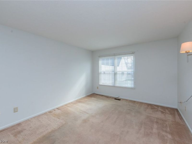 2217 Heather Lane, Unit 5, Twinsburg, OH 44087 Photo 24