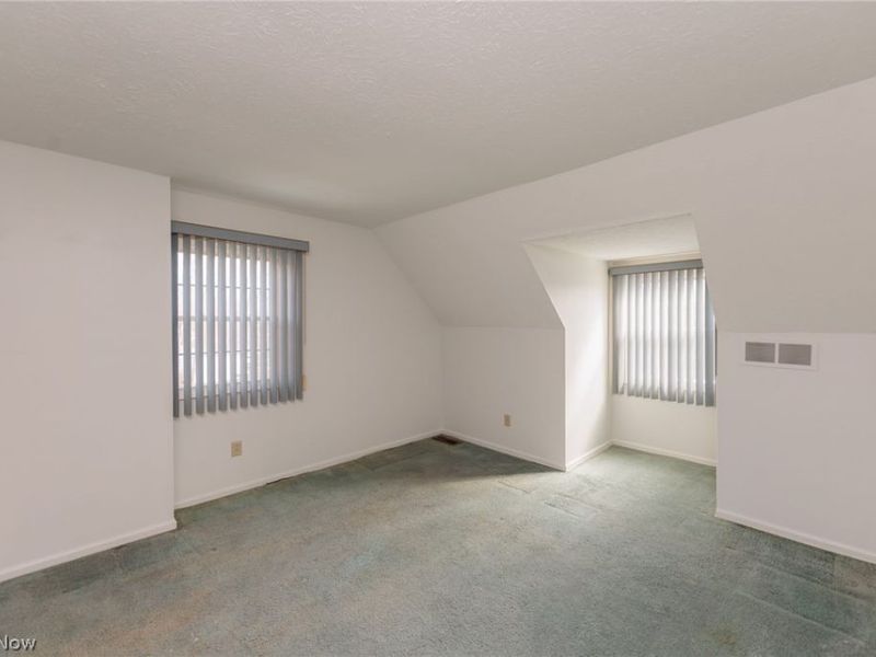 2217 Heather Lane, Unit 5, Twinsburg, OH 44087 Photo 41