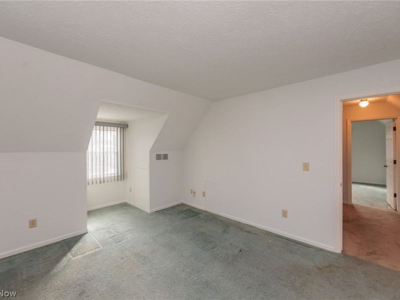 2217 Heather Lane, Unit 5, Twinsburg, OH 44087 Photo 42