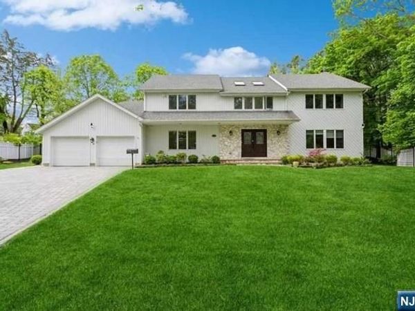 18 Cedar Court, CLOSTER, NJ 07624
