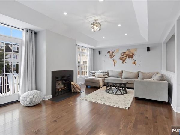 1463 Barnhardt Lane, RAHWAY, NJ 07065