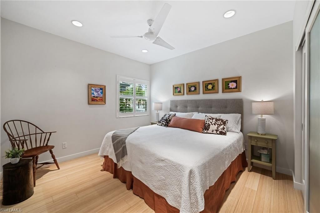 361 2nd St S, Naples, FL 34102 Photo