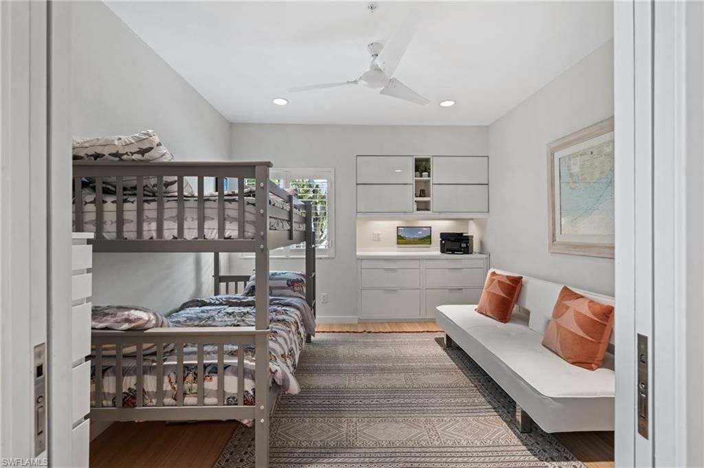 361 2nd St S, Naples, FL 34102 Photo