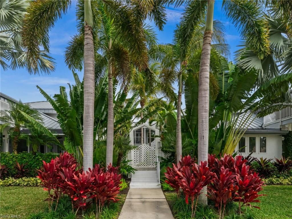 361 2nd St S, Naples, FL 34102 Photo