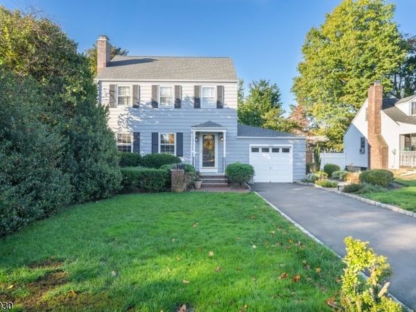 225 Lawrence Ave, North Plainfield, NJ 07063