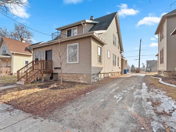1207 S BROADWAY STREET, Green Bay, WI 54304