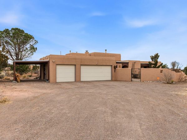 37 Homesteads Road , Placitas, NM 87043