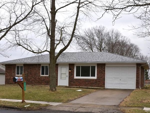 2472 Thornhill Drive, Troy, OH 45373
