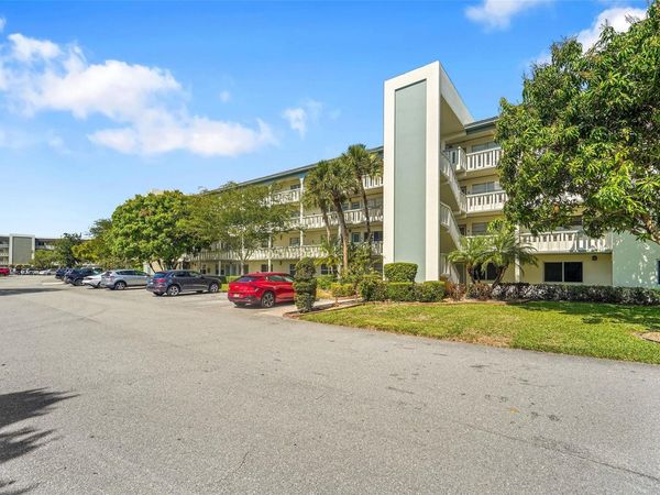 2501 Antigua Ter, Unit D-4, Coconut Creek, FL 33066