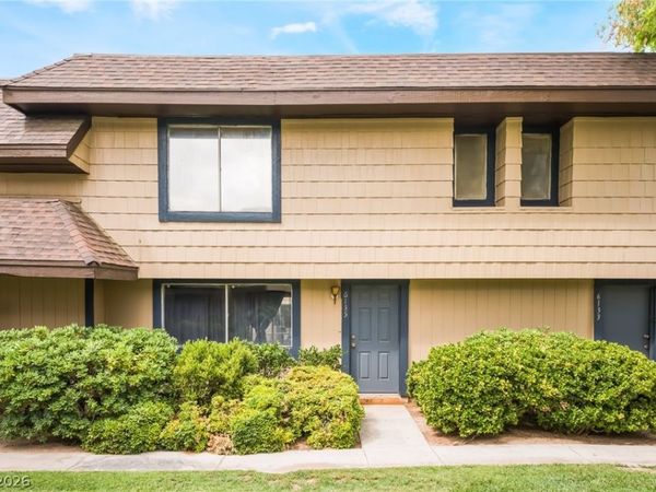 6135 Meadowgrass Lane, Las Vegas, NV 89103