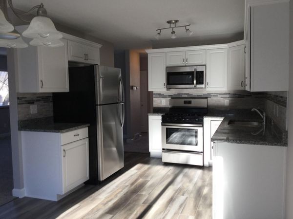 4786 Grenwich Way N, Oakdale, MN 55128