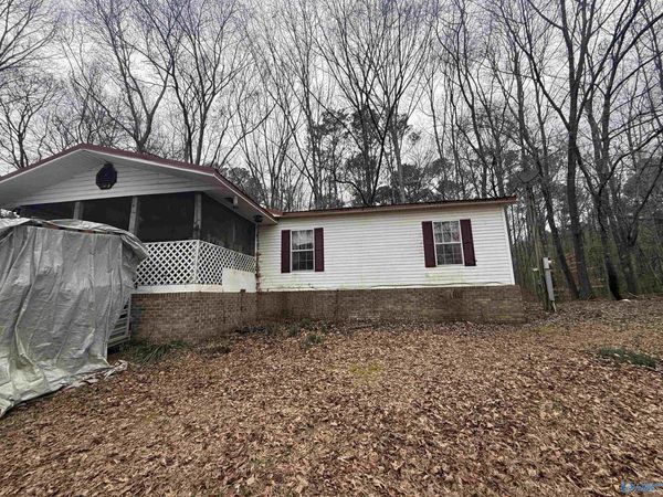 2873 Pineywood Sipsey Road, Jasper, AL 35504