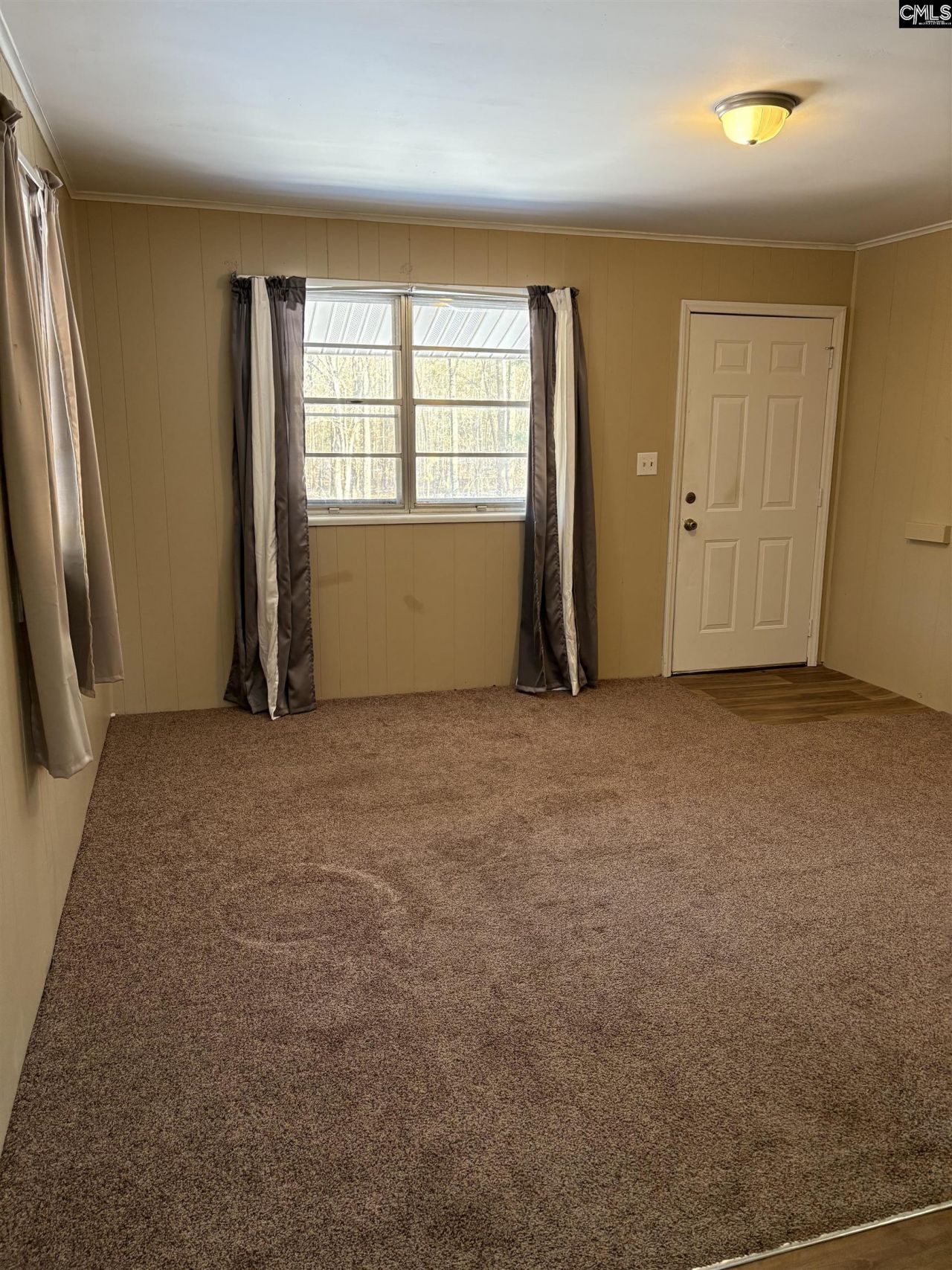 219 Silverberry Lane  Photo 6