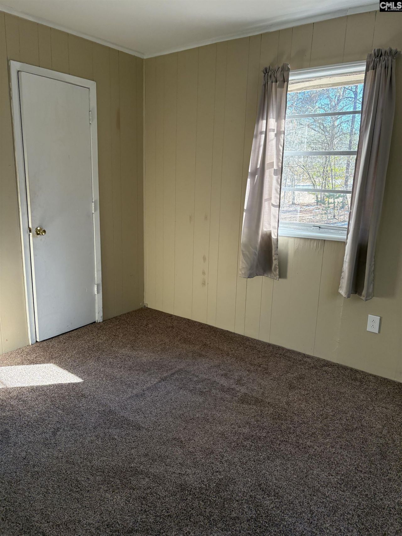 219 Silverberry Lane  Photo 8