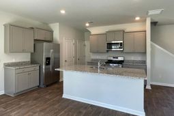 448 Cedarview Road photo 4