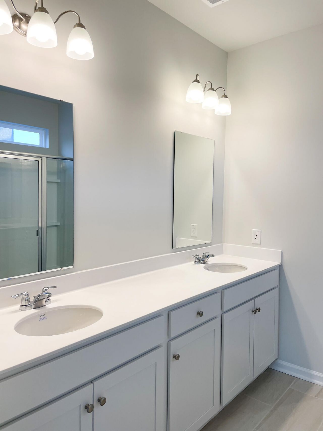 640 Chigwell Springs Lane Photo 6