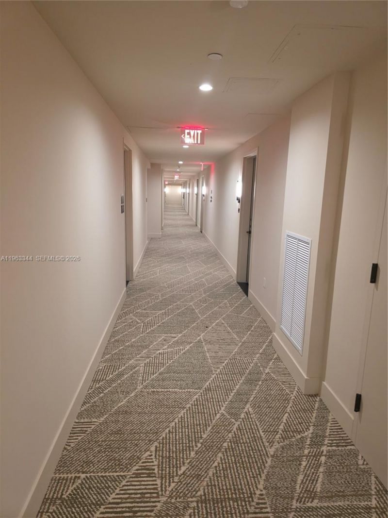 159 NE 6th Street , Unit 3311, Miami, FL 33132 Photo