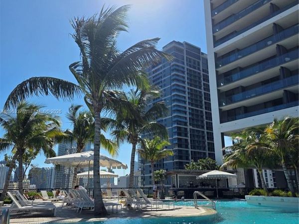 159 NE 6th St, Unit 4302, Miami, FL 33132